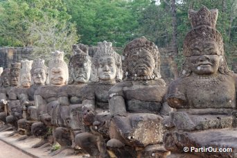 Chausse des Gants - Angkor Thom - Cambodge