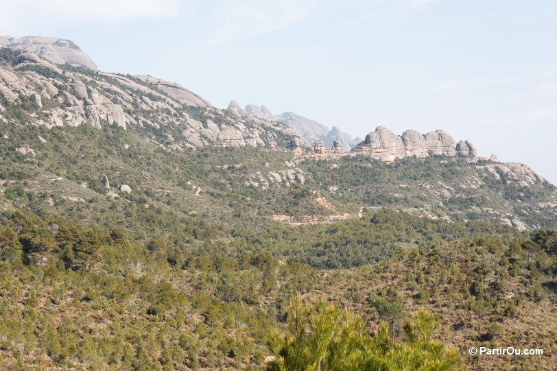 Montserrat Espagne En Camping Car Montserrat Espagne En Camping Car