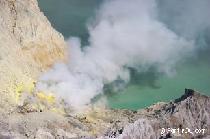Volcan Kawah Ijen sur Java - Indonsie