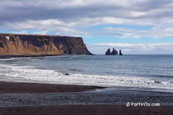 Rochers de Reynisdrangar - Islande