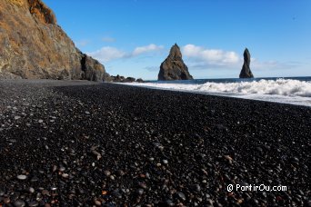 Rochers de Reynisdrangar - Islande