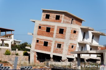 Bâtiment détruit - Albanie