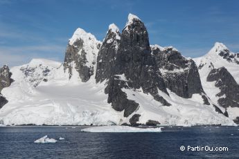 Nord du Canal Lemaire - Antarctique