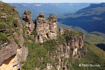 Three Sisters - Blue Mountains