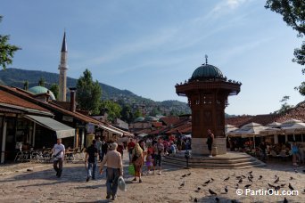 Place aux pigeons à Sarajevo - Bosnie-Herzégovine