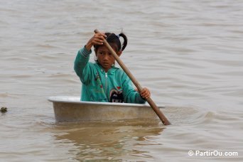 Village flottant de Chong Knheas - Tonl Sap - Cambodge