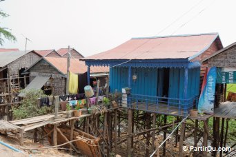 Au bord du lac Tonl Sap - Cambodge