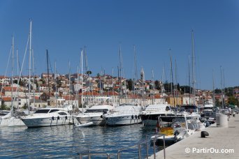 Mali Lošinj sur l'le de Cres - Croatie