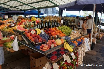 Marché de fruits et légumes - Croatie
