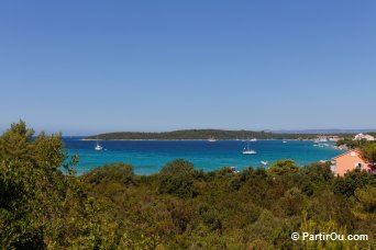 Baie de Lovište sur la presqu'le de Pelješac - Croatie