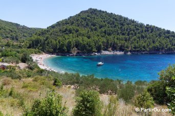 Plage de Pupnatska luka sur l'le de Korčula - Croatie