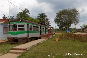 Train - Cuba