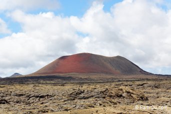 Caldera Colorada au parc naturel de Timanfaya - Lanzarote - Canaries