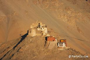 Leh Palace