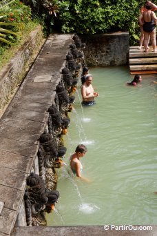 Air Panas Banjar - Bali