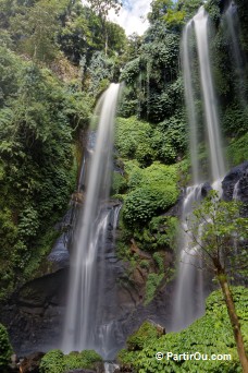 Cascades Sekumpul - Bali
