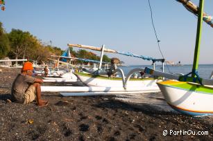 Bateaux de pcheurs  Amed - Bali