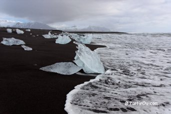 Plage près de Jökulsárlón - Islande