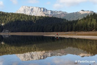 Lac Noir au parc national de Durmitor - Montngro