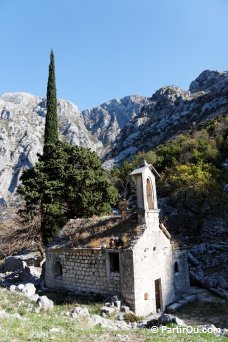 Autour de la forteresse Saint-Jean - Montngro