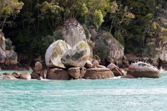 Slit Apple Rock - Parc national Abel Tasman