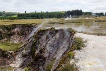 Craters of The Moon - Wairakei - Nouvelle-Zélande