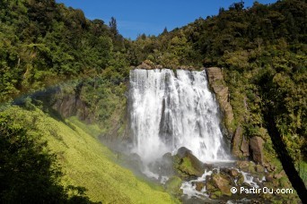 Marokopa Falls - Waitomo - Nouvelle-Zélande