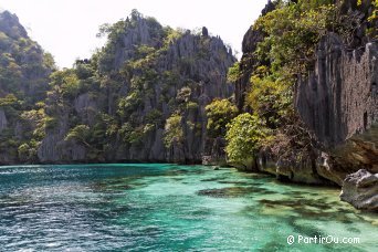 L'un des lagons de Twin Lagoon sur l'le de Coron - Philippines