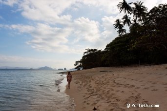 Plage sur Helicopter Island - Philippines