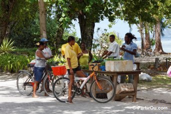 Dans les villages de La Digue - Seychelles