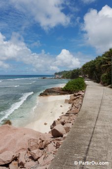 Anse Grosse Roche - La Digue - Seychelles