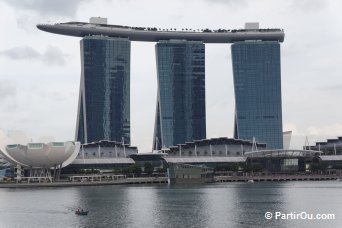 Une ville, une île, un pays... - Singapour