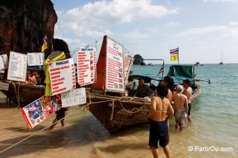 Restaurant sur long thai boat  Tham Phra Nang - Krabi - Thalande