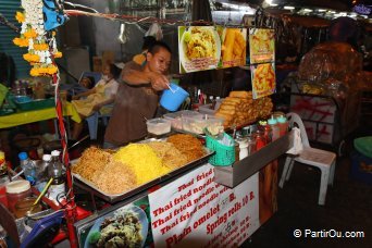 Restaurant de rue  Khao San Road - Bangkok